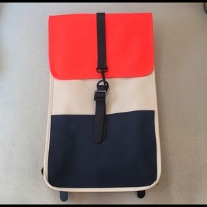 RAINS backpack - waterproof - colorblocked